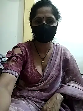 Snapshot of priyancyfun chatting on 03.14.25 priyancyfun online show from 03.14.25