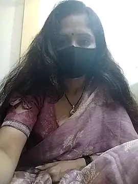 Snapshot of priyancyfun chatting on 03.16.25 priyancyfun online show from 03.16.25