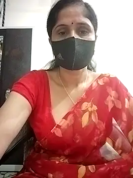 Snapshot of priyancyfun chatting on 10.02.25 priyancyfun online show from 10.02.25