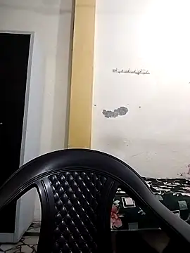 Snapshot of priyancyfun chatting on 10.05.25 priyancyfun online show from 10.05.25