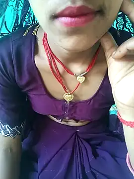 Snapshot of Amaya_Bajwa chatting on 02.10.25 Amaya Bajwa online show from 02.10.25