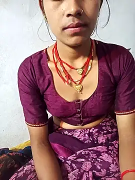 Snapshot of Amaya_Bajwa chatting on 02.21.25 Amaya Bajwa online show from 02.21.25