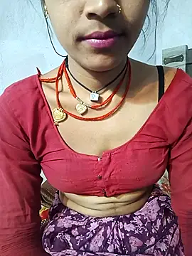 Snapshot of Amaya_Bajwa chatting on 03.12.25 Amaya Bajwa online show from 03.12.25