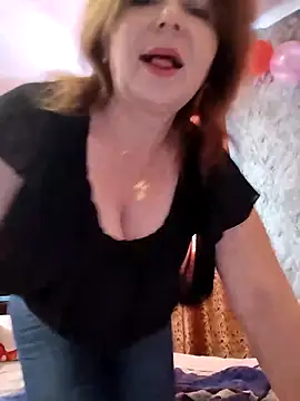 Snapshot of Angelina4531 chatting on 02.17.25 Angelina4531 online show from 02.17.25