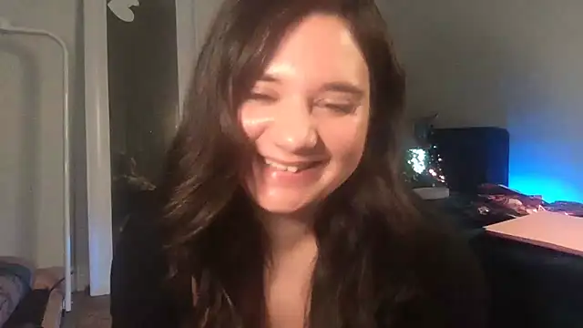 Snapshot of kylienotjenner chatting on 02.09.25 kylienotjenner online show from 02.09.25