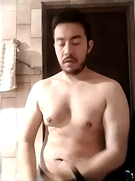 Snapshot of Man456545 chatting on 03.01.25 Man456545 online show from 03.01.25