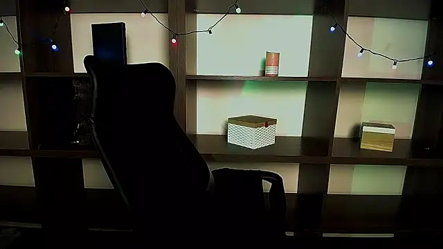 Snapshot of Lexi_Jous chatting on 02.10.25 Lexi Jous online show from 02.10.25