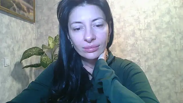 LissaBlossom online show from 10.13.25