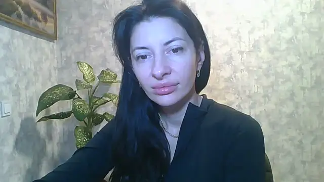 LissaBlossom online show from 10.21.25