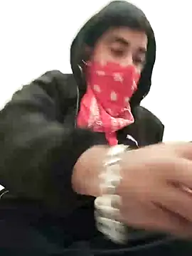 Snapshot of 13lusty chatting on 01.18.25 13lusty online show from 01.18.25