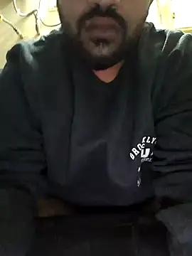 Snapshot of 13lusty chatting on 02.01.25 13lusty online show from 02.01.25