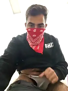 Snapshot of 13lusty chatting on 02.04.25 13lusty online show from 02.04.25