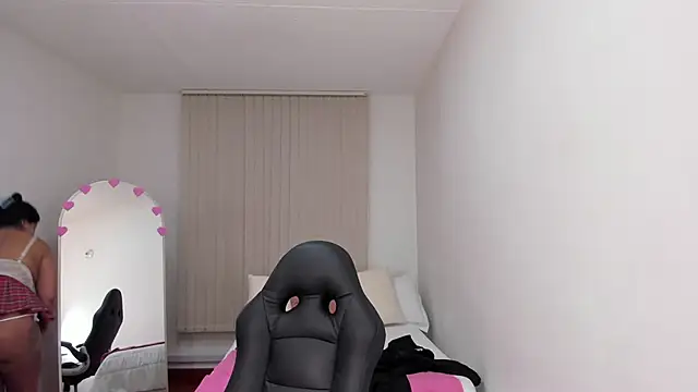 Snapshot of _Daniela_hot_1 chatting on 02.23.25  Daniela hot 1 online show from 02.23.25