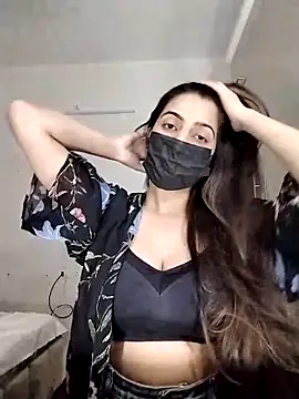 Snapshot of Priyanka998 chatting on 03.20.25 Priyanka998 online show from 03.20.25