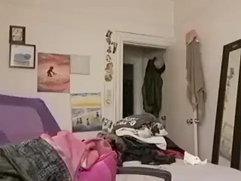 Snapshot of BaByArM81 chatting on 02.25.25 BaByArM81 online show from 02.25.25