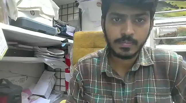 Snapshot of cute_modell chatting on 01.14.25 cute modell online show from 01.14.25