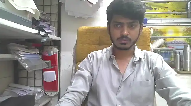 Snapshot of cute_modell chatting on 02.26.25 cute modell online show from 02.26.25