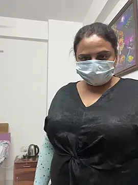 Snapshot of Miss-Jasmine chatting on 02.16.25 Miss-Jasmine online show from 02.16.25