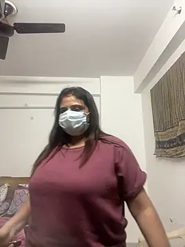 Snapshot of Miss-Jasmine chatting on 02.20.25 Miss-Jasmine online show from 02.20.25