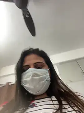 Snapshot of Miss-Jasmine chatting on 03.02.25 Miss-Jasmine online show from 03.02.25