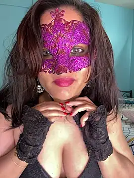 Snapshot of Ayeshaa__25 chatting on 01.25.25 Ayeshaa  25 online show from 01.25.25