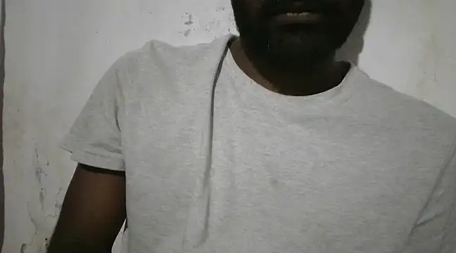 Snapshot of Raja_gamer chatting on 01.12.25 Raja gamer online show from 01.12.25