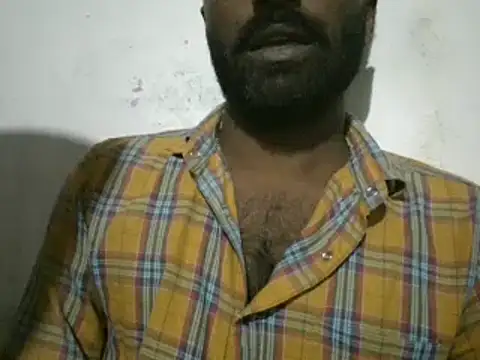 Snapshot of Raja_gamer chatting on 01.13.25 Raja gamer online show from 01.13.25