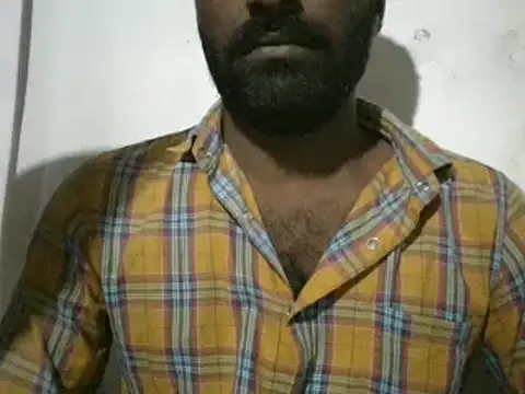 Snapshot of Raja_gamer chatting on 01.13.25 Raja gamer online show from 01.13.25