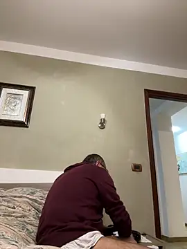 Snapshot of sempreilmio2 chatting on 02.19.25 sempreilmio2 online show from 02.19.25