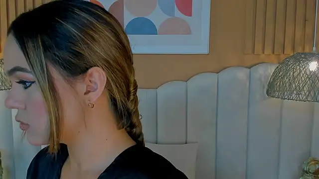 Snapshot of rutila_ford chatting on 01.23.25 rutila ford online show from 01.23.25