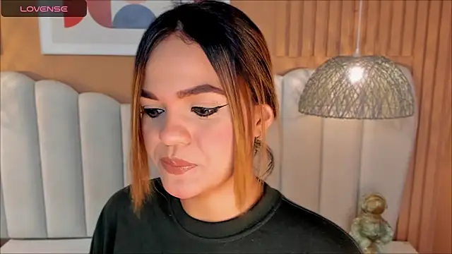 Snapshot of rutila_ford chatting on 01.31.25 rutila ford online show from 01.31.25