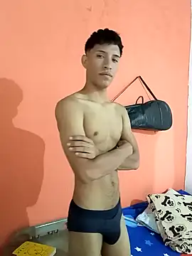 Snapshot of matteo_rivas chatting on 01.14.25 matteo rivas online show from 01.14.25