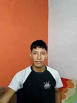 Snapshot of matteo_rivas chatting on 01.15.25 matteo rivas online show from 01.15.25