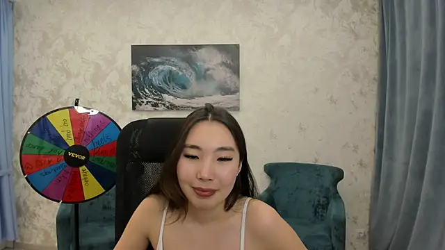 Snapshot of AnnaReyla chatting on 02.27.25 AnnaReyla online show from 02.27.25