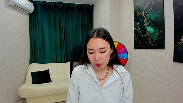 Snapshot of AnnaReyla chatting on 03.12.25 AnnaReyla online show from 03.12.25