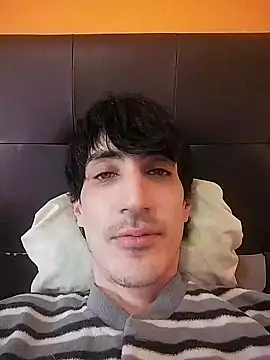 Snapshot of moutt99 chatting on 01.16.25 moutt99 online show from 01.16.25