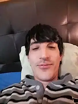 Snapshot of moutt99 chatting on 01.20.25 moutt99 online show from 01.20.25