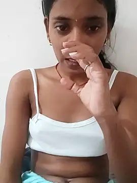 Snapshot of Divya-2007 chatting on 10.07.25 Divya-2007 online show from 10.07.25