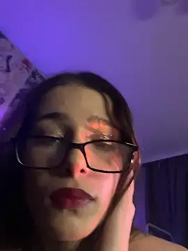 Snapshot of mollyEXD chatting on 01.16.25 mollyEXD online show from 01.16.25