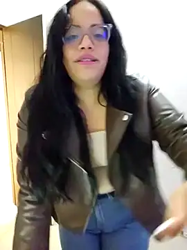 Snapshot of katrina29 chatting on 02.09.25 katrina29 online show from 02.09.25