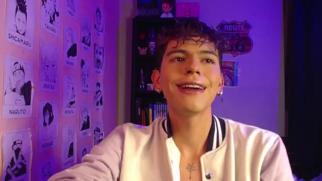 Snapshot of Mickey_Magic chatting on 01.17.25 Mickey Magic online show from 01.17.25