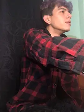 Snapshot of Mickey_Magic chatting on 01.18.25 Mickey Magic online show from 01.18.25