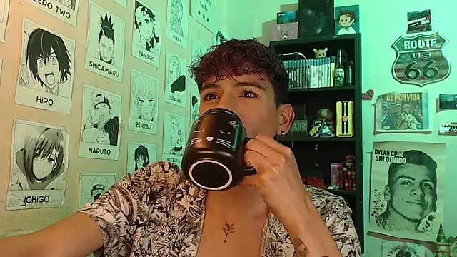 Snapshot of Mickey_Magic chatting on 02.21.25 Mickey Magic online show from 02.21.25