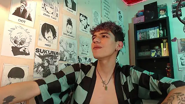 Snapshot of Mickey_Magic chatting on 02.27.25 Mickey Magic online show from 02.27.25