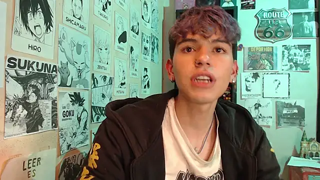 Snapshot of Mickey_Magic chatting on 03.01.25 Mickey Magic online show from 03.01.25