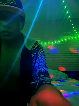 Snapshot of Blade_Ryder666 chatting on 10.04.25 Blade Ryder666 online show from 10.04.25