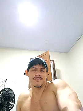 Snapshot of casaputo41 chatting on 01.28.25 casaputo41 online show from 01.28.25