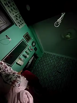 Snapshot of shaikhu chatting on 10.14.25 shaikhu online show from 10.14.25