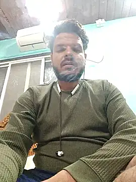 Snapshot of shaikhu chatting on 10.29.25 shaikhu online show from 10.29.25