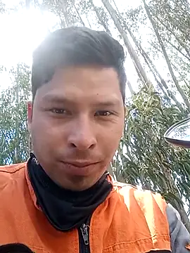 Snapshot of Skilam07 chatting on 11.18.25 Skilam07 online show from 11.18.25